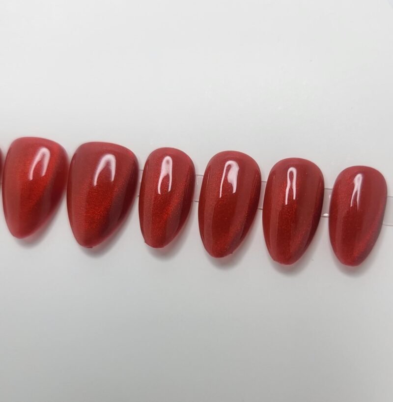 ruby cat eye