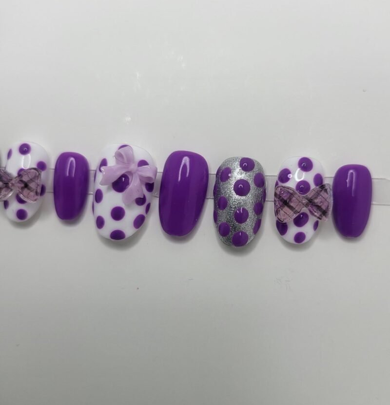 plum & polka dot