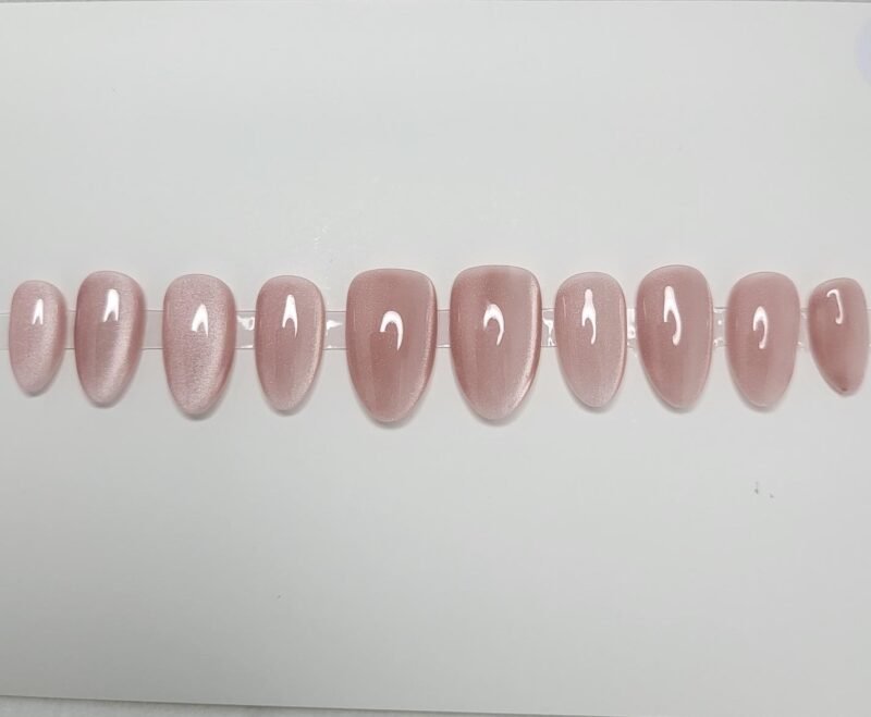 blush cat eye